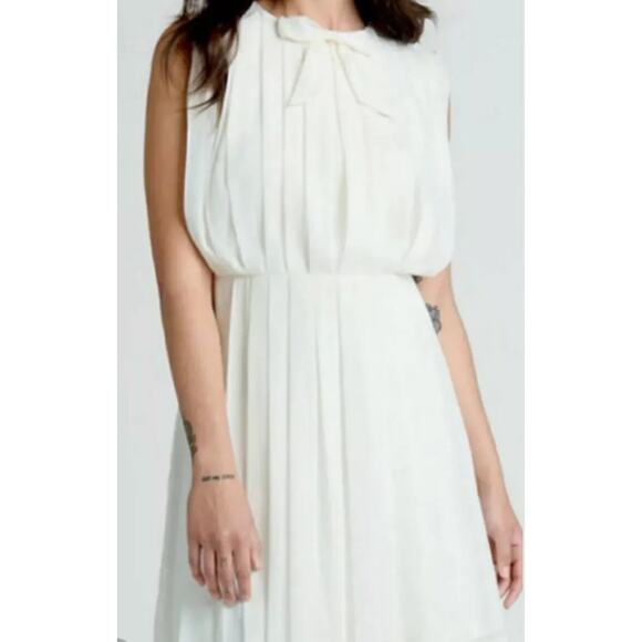 ModCloth “The Pleat-est Things” Mini Dress – Ivory, Size Medium, NEW - Picture 4 of 13